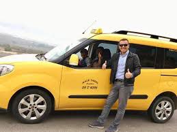 Taxi xidmətinə sürücü işi