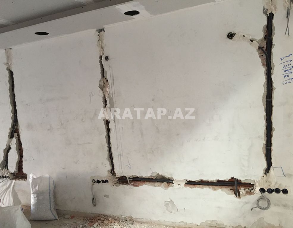 Ev elektrik işləri