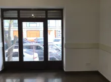 28 may metrosu Drujba k/t yaxin, M. Qasqay kucesi, Nesimi Polise yaxin.