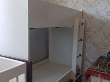 İki mərtəbəli çarpayı