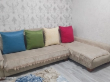 Uqlovoy divan