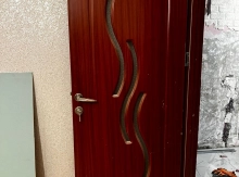 Qapı ev