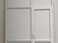 Plastik qapi