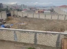 8 Sot Torpaq Sahəsi, Xırdalan şəhəri.
