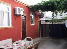 Həyət evi, Binəqədi qəsəbəsi.
