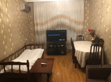3-otaqlı mənzil Köhnə tikili, Xırdalan şəhəri,28-ci məhəllə., 95 m²