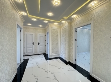 4-otaqlı mənzil Köhnə tikili, Babek prospekt., 100 m²