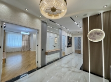 3-otaqlı mənzil Yeni tikili, Rustem Rustemov kuc., 135 m²