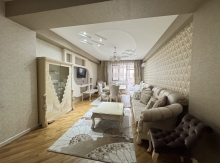 3-otaqlı mənzil Yeni tikili, Nesreddin Tusi kuc., 140 m²
