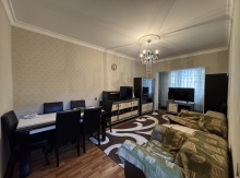 4-otaqlı mənzil Köhnə tikili, Telnov kuc., 110 m²
