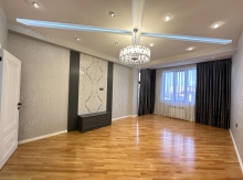 3-otaqlı mənzil Yeni tikili, Cavansir kuc., 120 m²