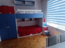 3-otaqlı mənzil Köhnə tikili, Gence prospekti., 80 m²