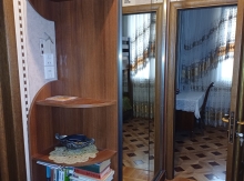 3-otaqlı mənzil Köhnə tikili, 8-ci mikr Azadlıq metrosuna 2dəq məsafədə., 60 m²