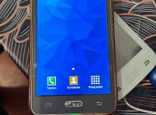   Sammsug SM-G530H