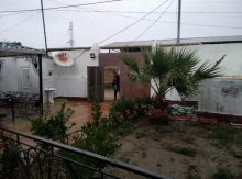 Satılır 3 otaqlı həyət evi/bağ evi 110 m², Qala q.