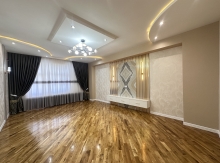 4-otaqlı mənzil Yeni tikili, Ilqar Zulfiqarov kuc., 142 m²