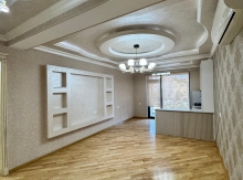 3-otaqlı mənzil Yeni tikili, Gence prospekt., 94 m²