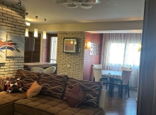 2-otaqlı mənzil Köhnə tikili, Neapol kucesi., 45 m²
