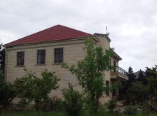 Bağ evi, Mərdəkan bağları.